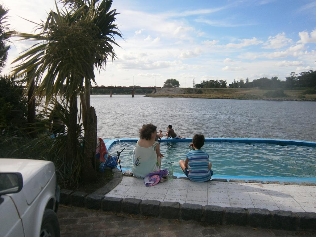 Cabanas Rio Quequen Некочеа Екстер'єр фото